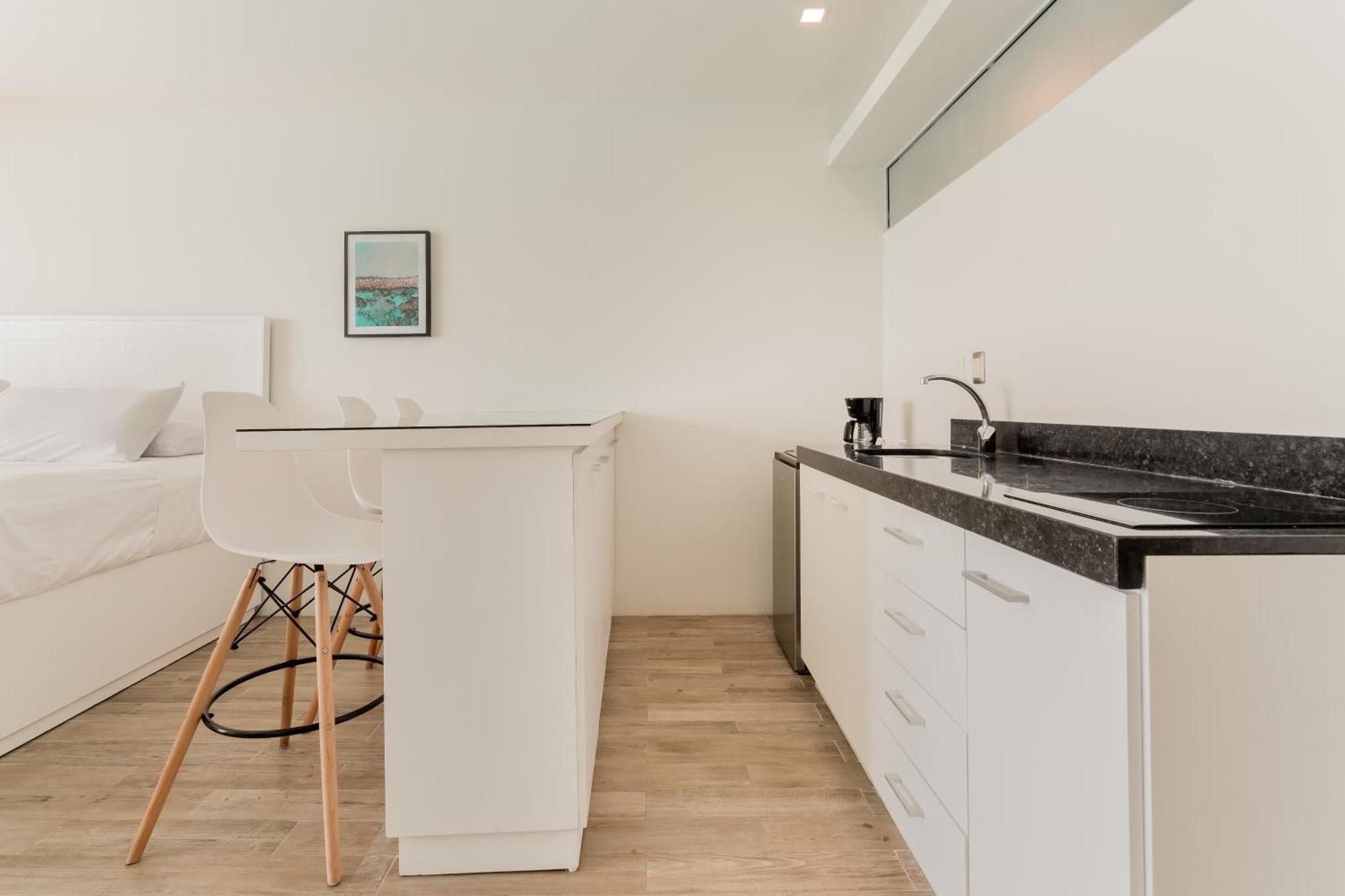 The Ocean Vibes Suites By Casa Paraiso Cancún Extérieur photo