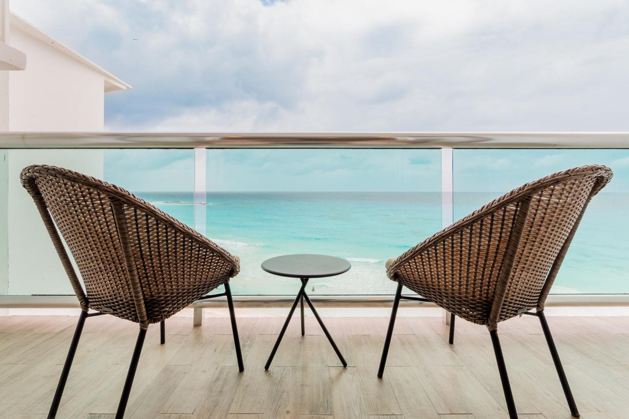 The Ocean Vibes Suites By Casa Paraiso Cancún Extérieur photo