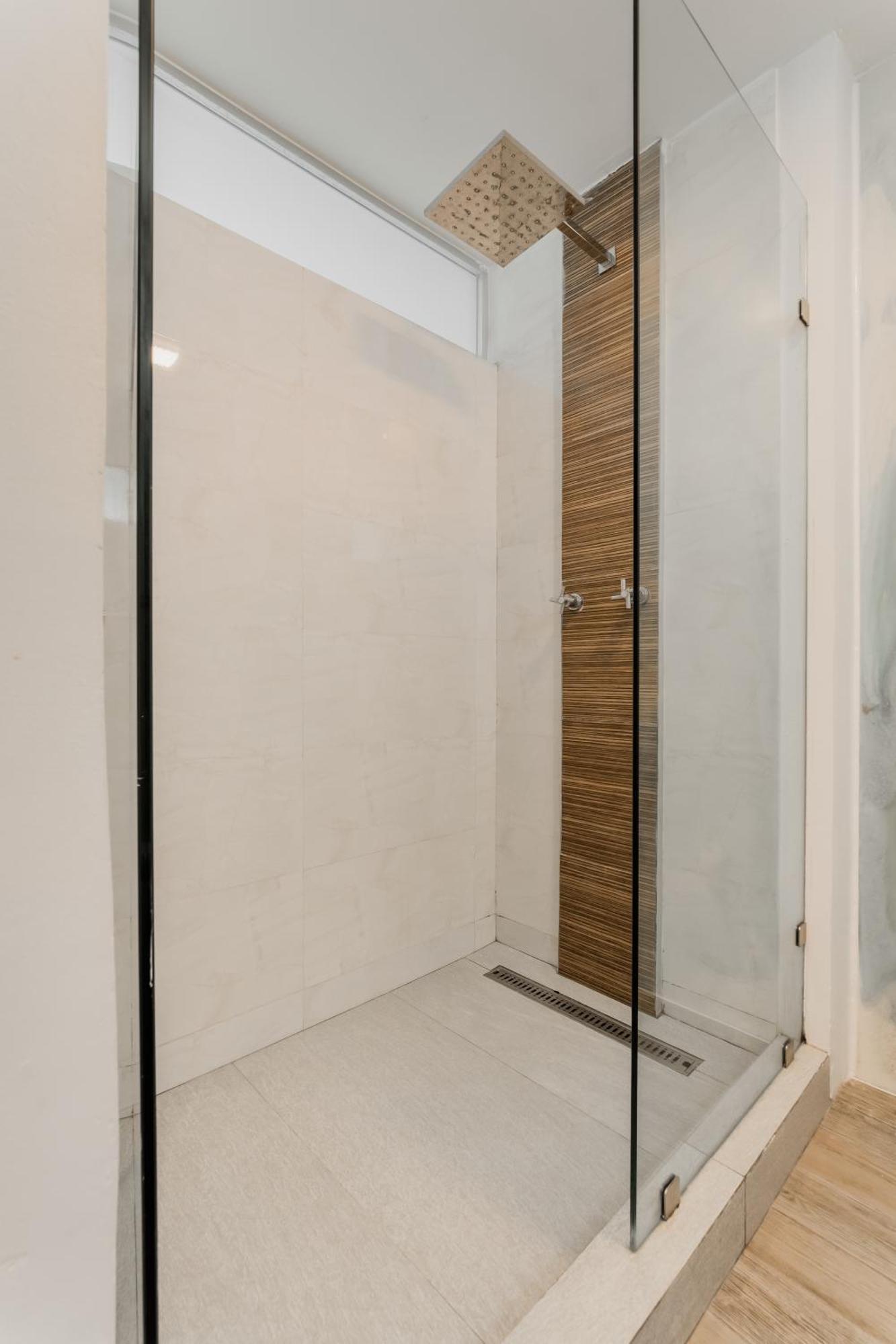 The Ocean Vibes Suites By Casa Paraiso Cancún Extérieur photo